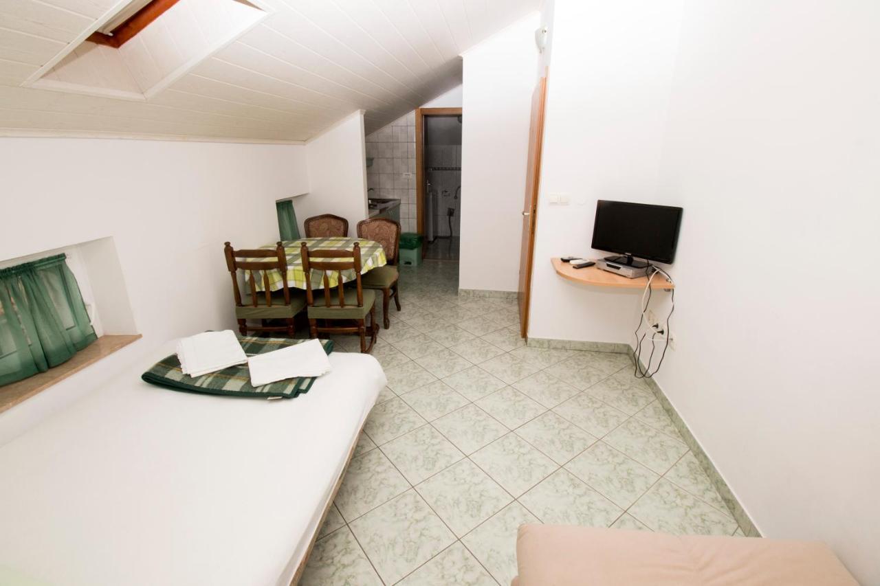 Omis - Michy Apartments المظهر الخارجي الصورة